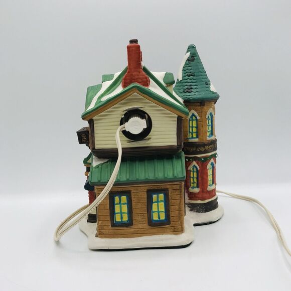 Christmas Streets Collection Handpainted Porcelain House "Doll Shop” 2004 Read - Picture 3 of 7